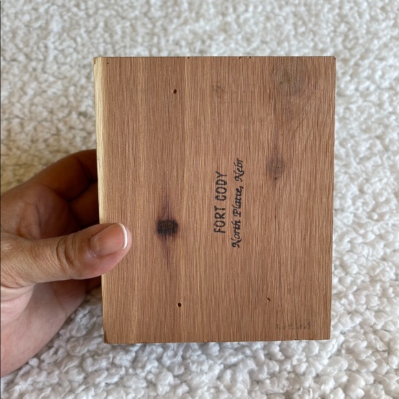 horse cedar jewelry box EUC - Picture 4 of 8